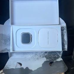 Apple Watch Ultra 2 GPS + CELLULAR 49mm 