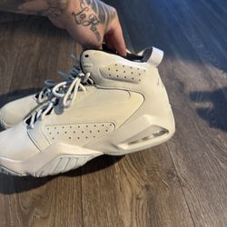 Men’s Jordan’s Size 10 