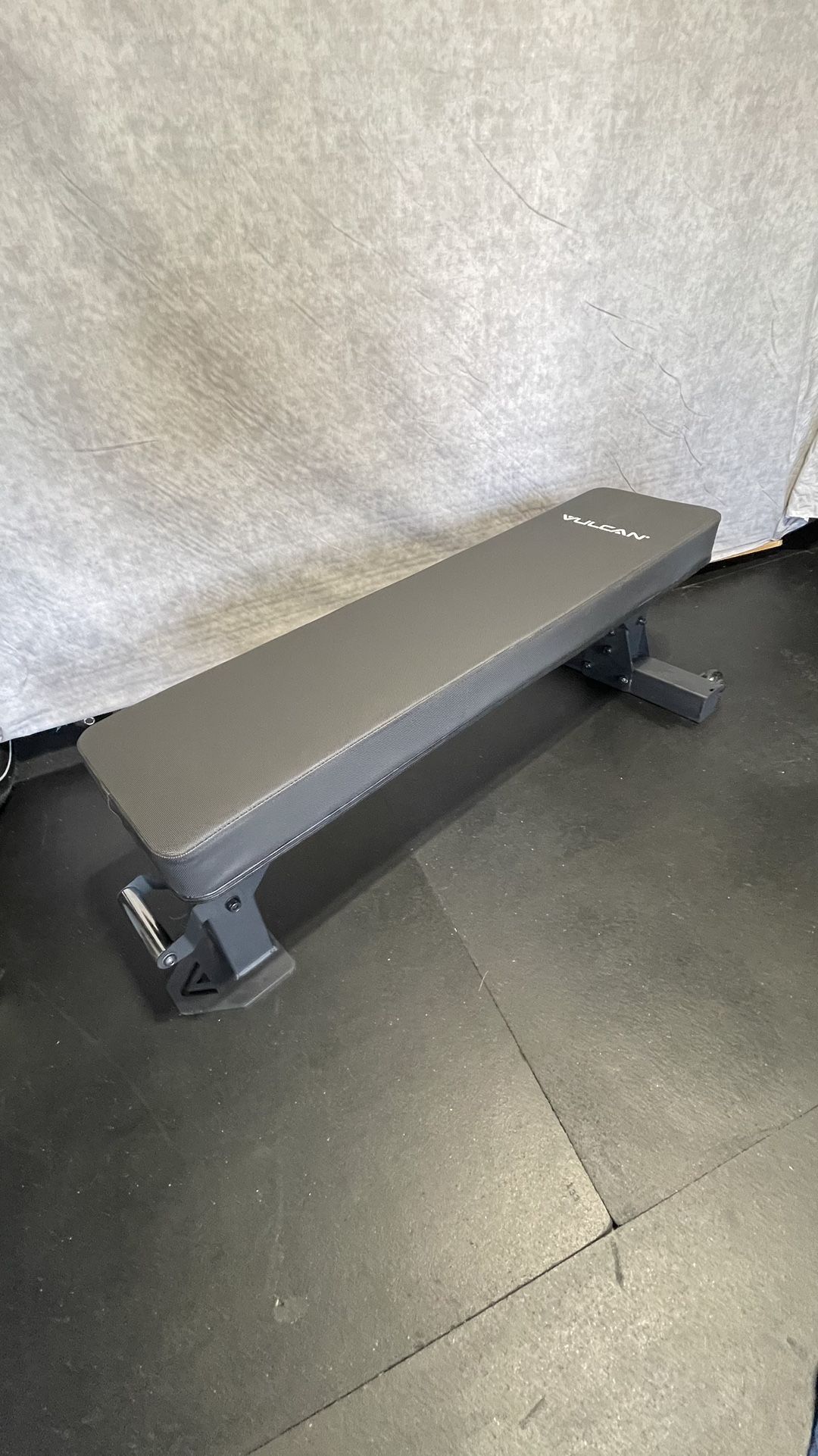 VULCAN WORKOUT BENCH