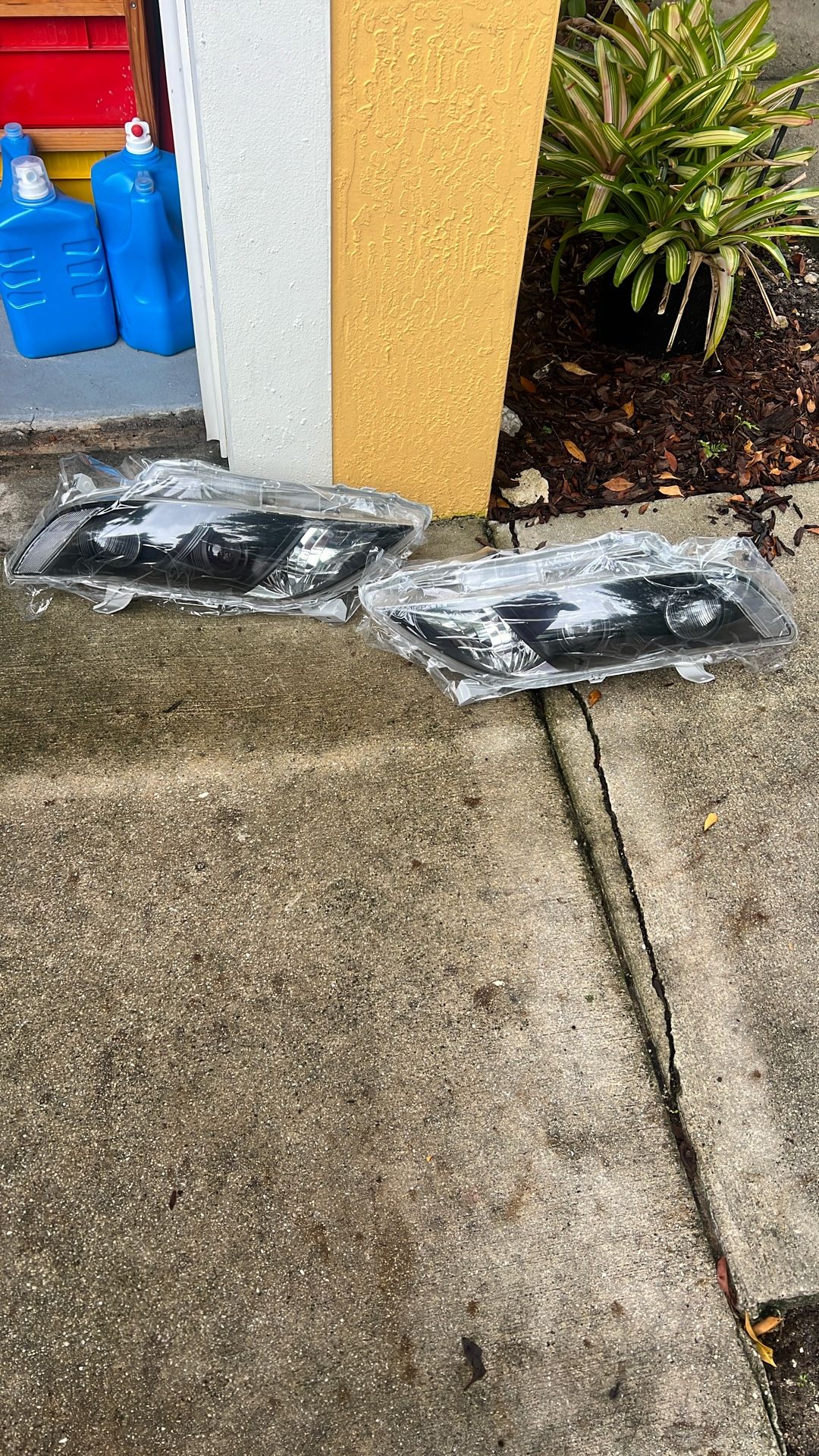 2007-2008 Toyota Camry Headlight Never Used