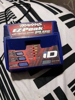 Traxxas Charger