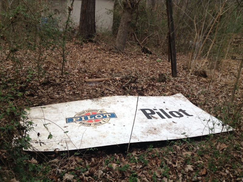 Huge Pilot Freight Carriers Winston Salem NC Metal Sign