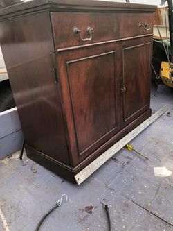 Burled mahogany server