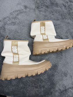 UGG Classic Brellah Mini White/Tan Boots in Women’s 5
