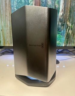 Blackmagicdesign RX 580x Thunderbolt 3 EGPU