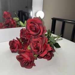 Medium Stem Roses 