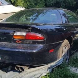 Looking for Camaro Z28 / SS Rolling chassis Body 