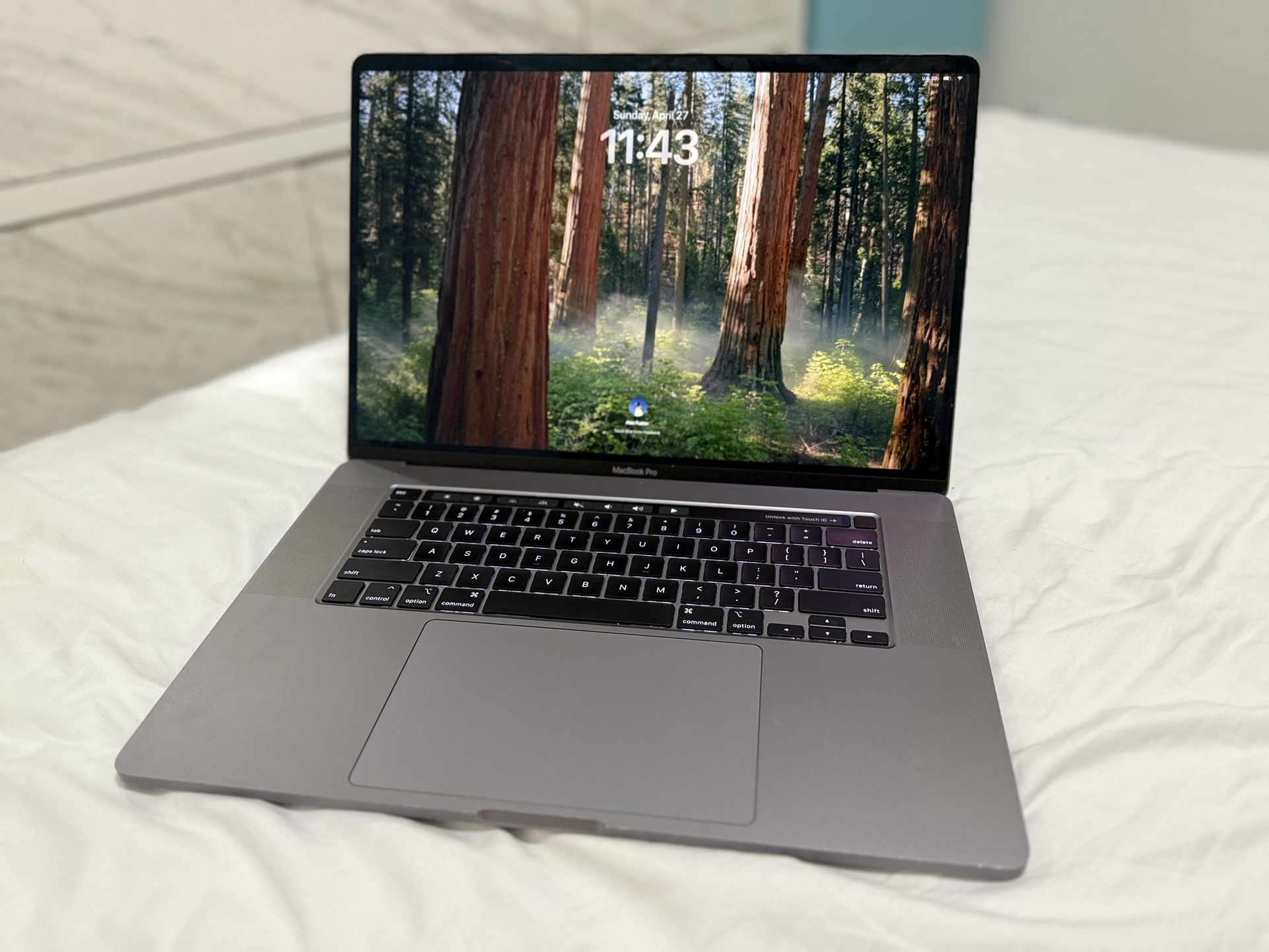 MacBook Pro 16 - 2019. Core i9