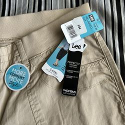 Short pants size 18 Lee