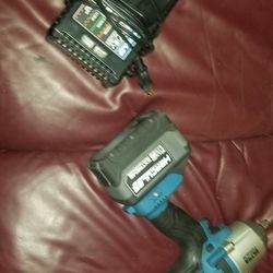 Hercules 1/2 Impact With Battery