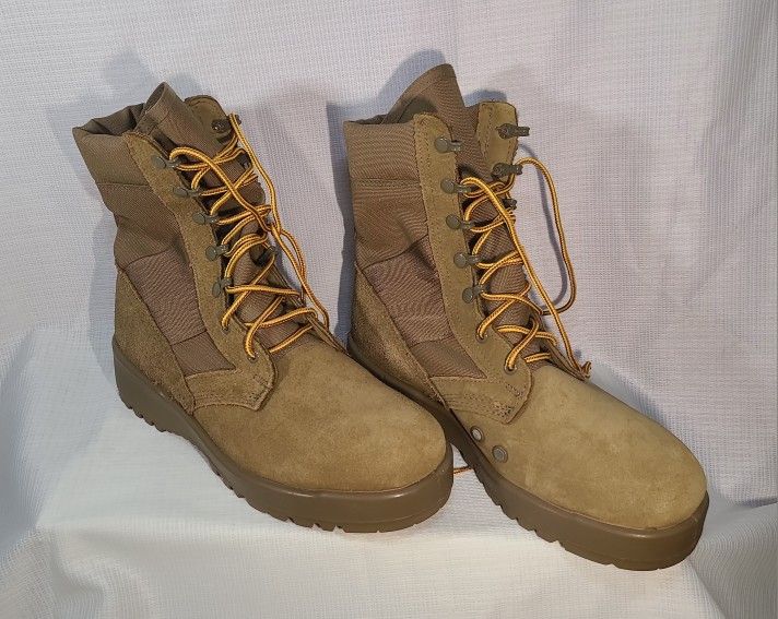Mil-Spec SPE1C1-17-D-1004 Hot Weather Army Combat Boots Size 8.5W Vibram Outsole