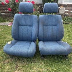 Toyota Pickup/4Runner 89-94 Seats