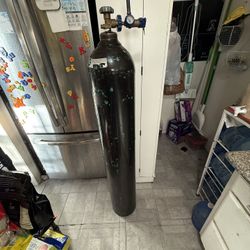 Helium Tank
