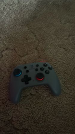 Nintendo Switch Pro Controller Gray