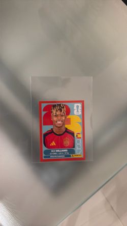 Red Nico Williams!