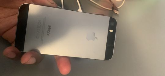 IPHONE 5 C UNLOCKED ‼️‼️ NEED GONE