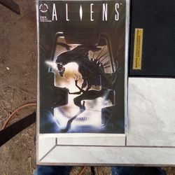 Aliens Comic Book