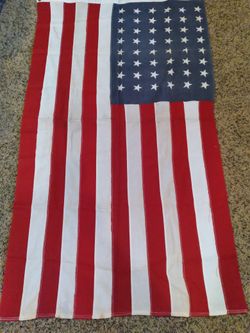 FLAG WITH 48 STATES.          LIKE NEW