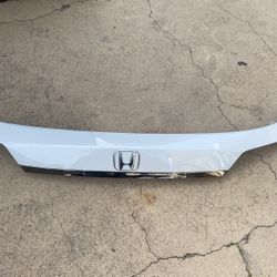 Molding Trunk Honda CR-V 2019-2022