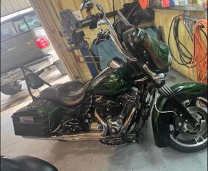2012 street glide Harley Davidson