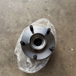 Set of 2 front wheel bearing hubs Nissan