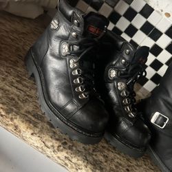 Women’s Harley Davidson’s  Steel Toe Leather Boots 