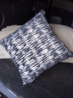 Sofa Pillows X4 NEW!! Bluish Gray Mix