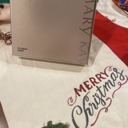 Mary Kay Time Wise Volu/Firm Set