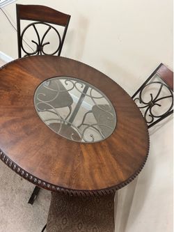Ashley Vintage Dining Set