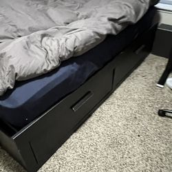 Bed Twin Convertible To Queen 
