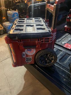 Milwaukee packout