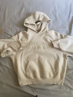 Essential hoodie