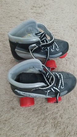 Derby roller skates size 1. (Rarely used)