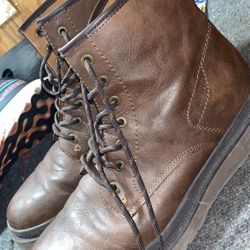 Guess Men Boots
