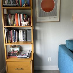 Crosley 70.13″ Acorn Wood 4‑Shelf Ladder Bookcase – Great Condition