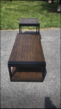 Coffee Table & End Table