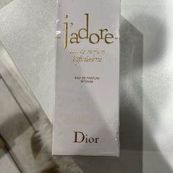 valentine’s day gift! dior perfume 