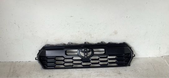 2024-2026 Toyota Tacoma grille (7X)