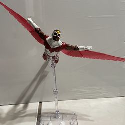 Marvel Legends: Falcon