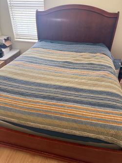 Free Queen bed moving and no space must go