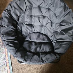 Saucer Chair