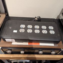 PS Audio Odyssey Dectet Power Center + Owner's Manual