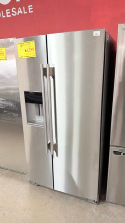 MAYTAG SIDE BY SIDE STAINLESS STEEL REFRIGERATOR