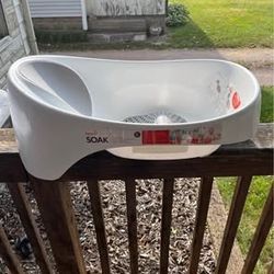 Boon Soak Baby Bath + Changing Pad – $20 for Both!