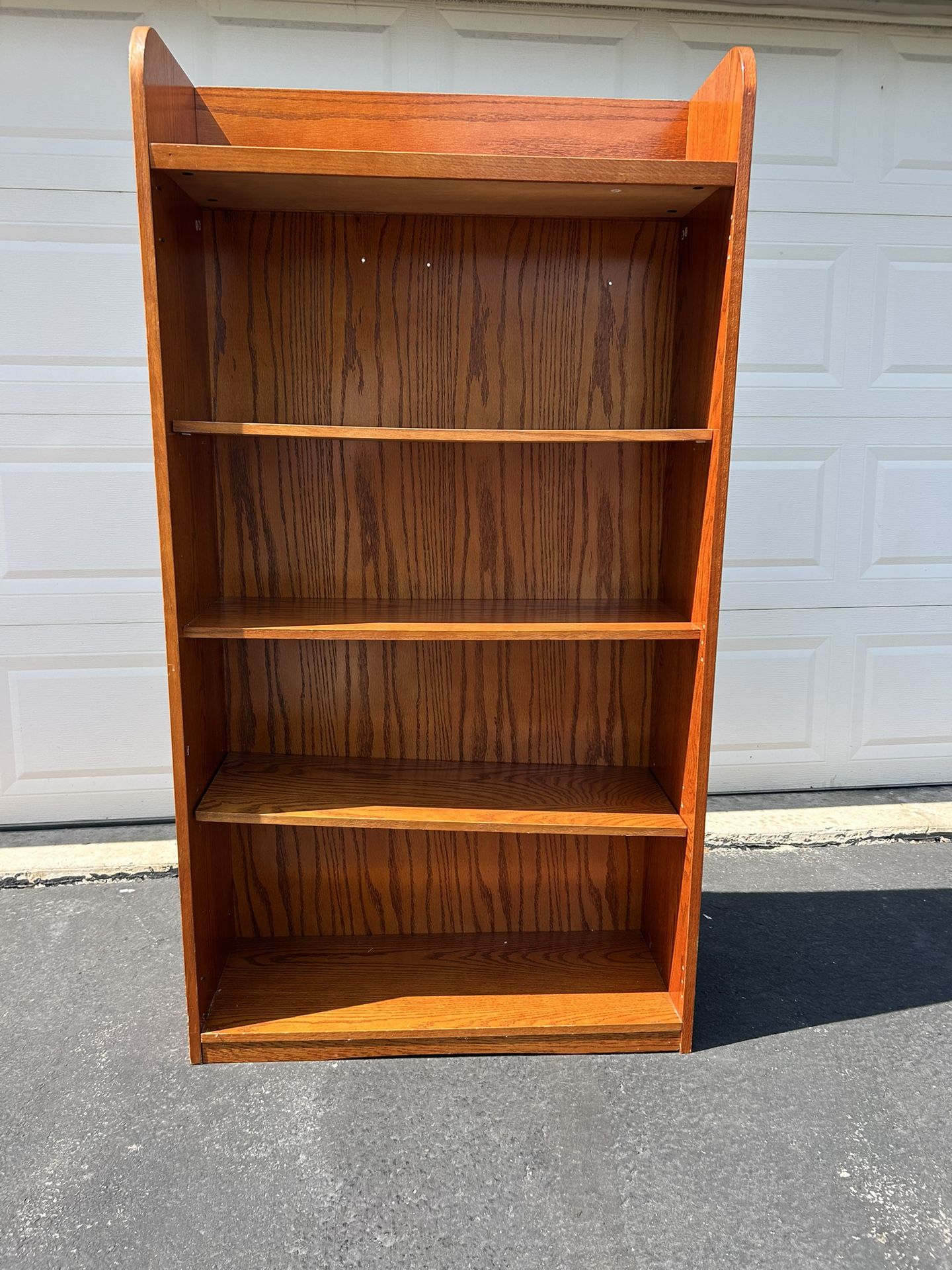 Bookcase / Shelf Unit
