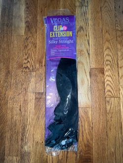 New With Tags 100% Human Hair Extensions