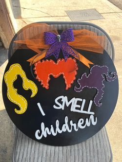 Hocus Pocus Halloween Door Hanger Sign