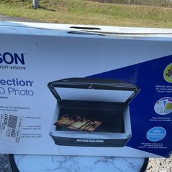 EPSON V5000 Photo Printer 