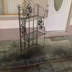 Dutch Pantry Foldable Pie And Cake Rack