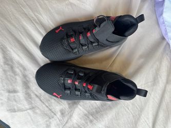 Puma Black and Red Sneakers